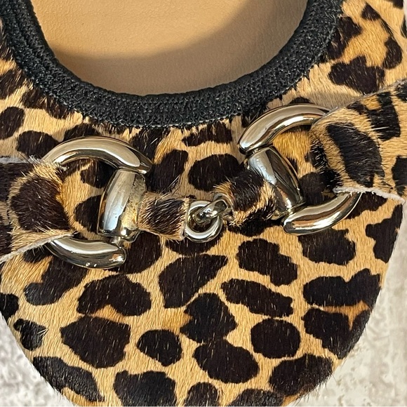 Me Too Women’s Leah Leopard Print Slip On Flats Size 6 1/2 - Picture 9 of 9